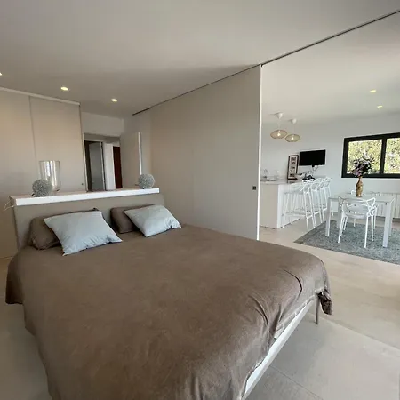 Ref Ali12 Villa